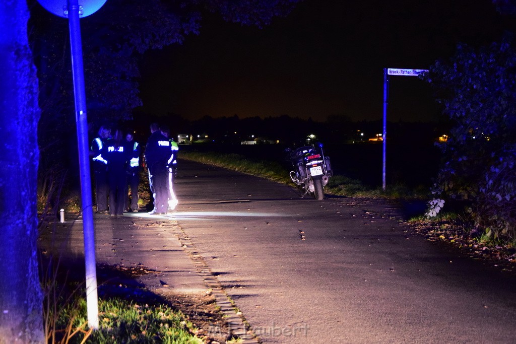 Person angefahren Fahrer fluechtig Koeln Rath Brueck Rather Steinweg P09.JPG - Miklos Laubert